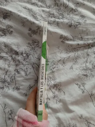 Maytalia y los inventores