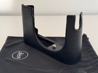 Custodia protettiva Leica Q3 19651 nera