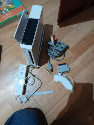 Nintendo Wii Blanca + Mando