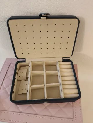 Portagioie nero e beige