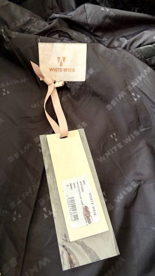 Giacca White Wise pelliccia sintetica nera