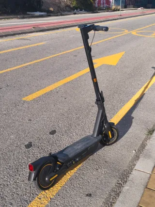 Ninebot Max G2 Seminuevo