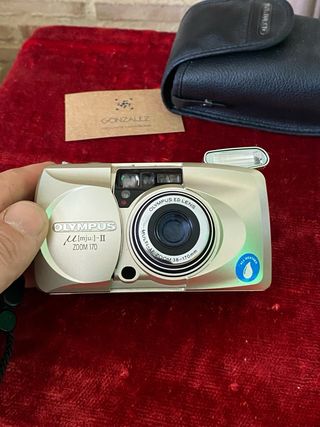 Cámara Olympus zoom170.