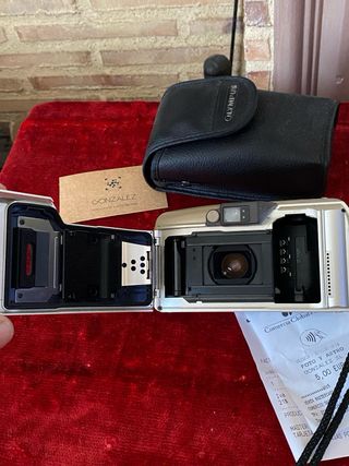 Cámara Olympus zoom170.