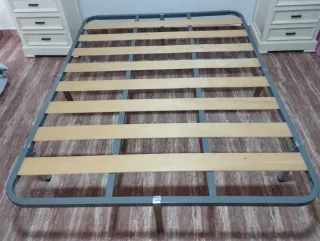 Somier 135cm con patas