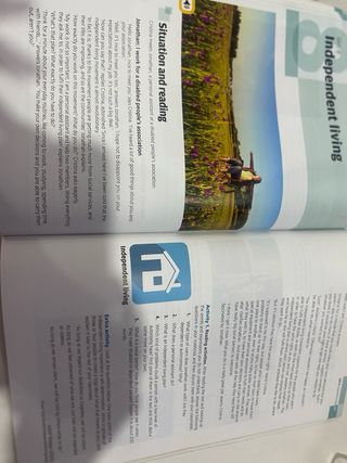 Libro English for social and health carers.