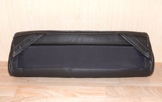 COJIN DE PIEL O CUERO