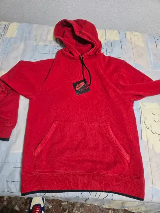 Sudadera Jordan Roja Talla S