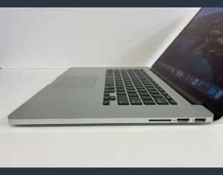 Apple MacBook Pro Retina Gris Espacial