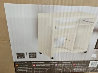 Escritorio para PC Beige