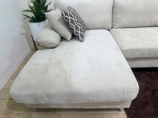 Sofá chaise longue moderno 260x135 cm