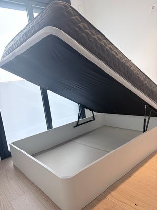 CANAPES CANAPES CANAPES CANAPE CAMA CAMAS CAMAS