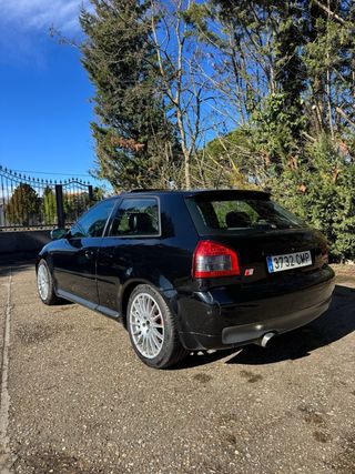 Audi S3 2001