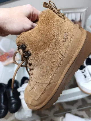 Botas UGG ante niño talla 33,5