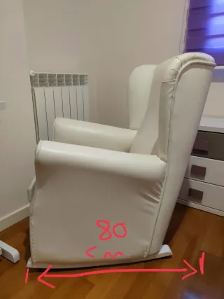 Butaca sofá mecedora blanca