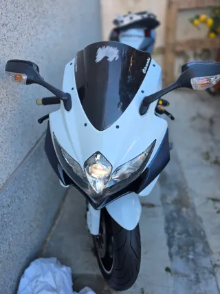 Suzuki GSXR750