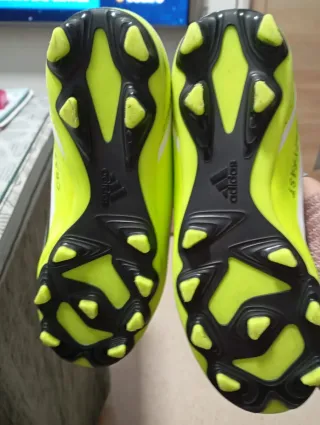 Botas de fútbol Puma nuevas