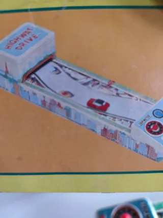 Autopista vintage anni 60 in latta