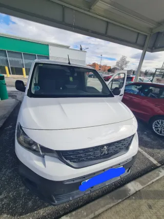 Peugeot Partner 2021