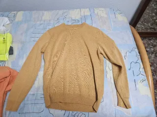 Jersey punto Zara hombre amarillo