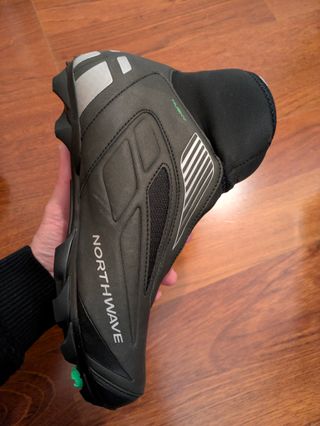 NUEVAS Zapatillas invierno NORTHWAVE HUSKY T42