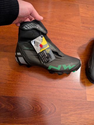 NUEVAS Zapatillas invierno NORTHWAVE HUSKY T42