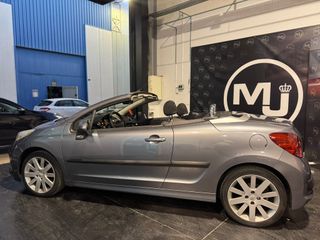 Peugeot 207 CC 1.6 HDi 16v Sport