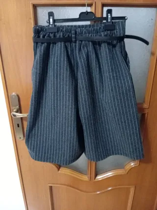 Pantaloni  bermuda a righe