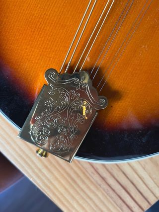 Mandolina Harley Benton HBMA-100E-VS + FUNDA