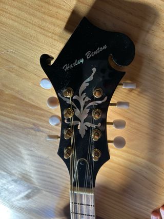 Mandolina Harley Benton HBMA-100E-VS + FUNDA