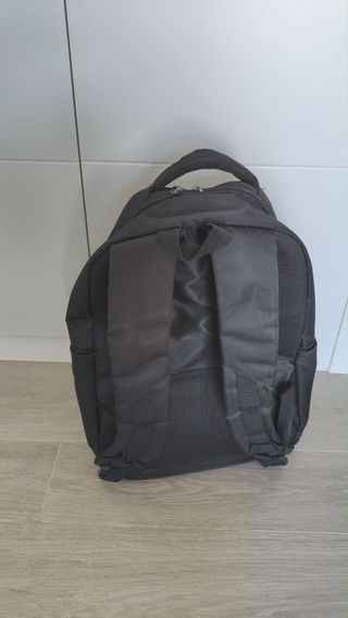 Mochila negra gran capacidad