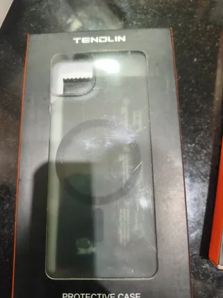 Fundas TENDLIN para iPhone 15 (Negro)