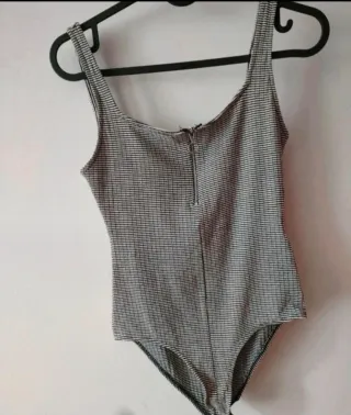 Body de rayas con cremallera