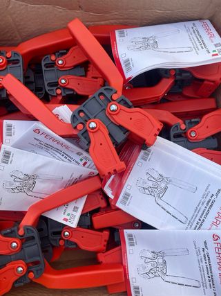 Taponadora Manual Ferrari Kelly 2 Levas