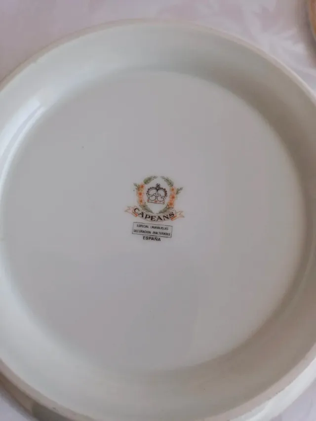 Sopera Capeans porcelana flores dorados