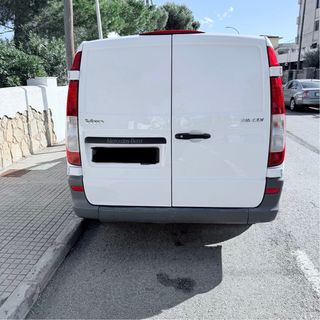 Mercedes-Benz Vito 2012