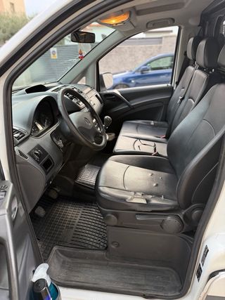 Mercedes-Benz Vito 2012