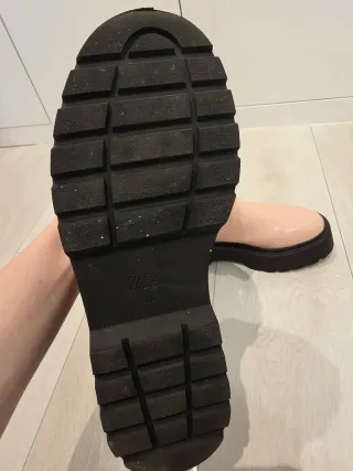 Botines Zara impermeables rosa