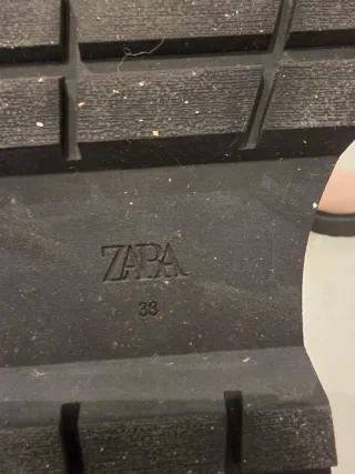 Botines Zara impermeables rosa