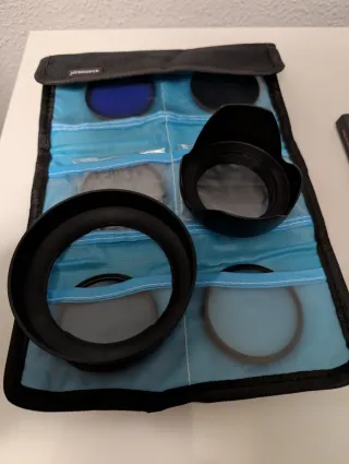 Cámara Canon EOS 2000D + objetivos