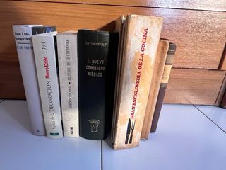 Vendo colección de 37 libros de tapa dura.