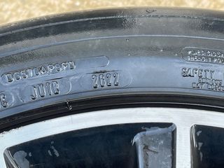 4 Llantas Mercedes 18x8 J con Neumáticos