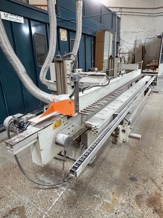 Lijadora de cantos industrial