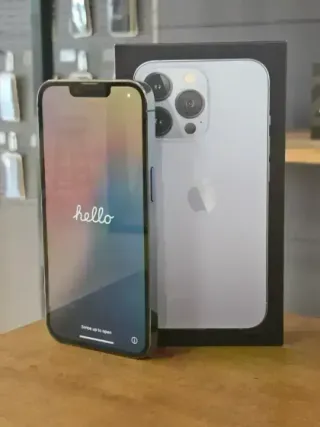 IPHONE 13 PRO 256GB AZUL BATE. 100%