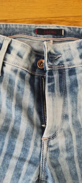 Pantalón vaquero Salsa Jeans a rayas