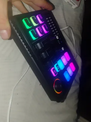 Mezclador de Audio Profesional