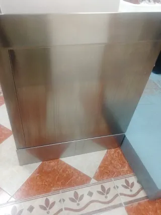 Mostrador acero inoxidable 5 meses