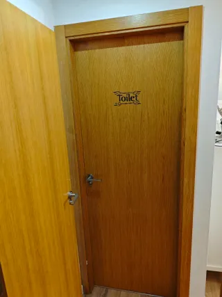 Puerta Roble Maciza 72.5 cm y doble.