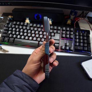 Funda iPhone 17 Pro Max MagSafe Fibra