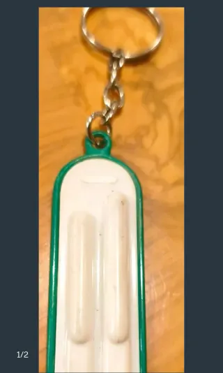 Llavero Silbato Afilador Vintage